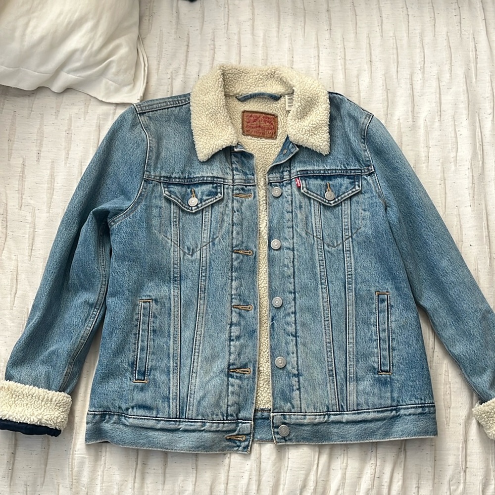 Levi’s Sherpa Trucker Jacket